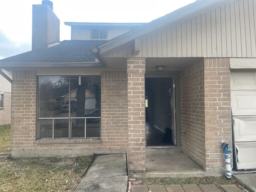 9418 Misty Vale Lane, Houston, TX 77075 - Image #2