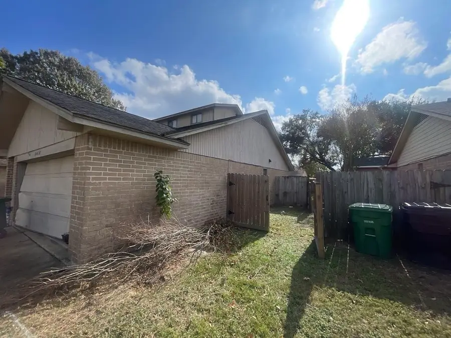 9418 Misty Vale Lane, Houston, TX 77075 - Image #3