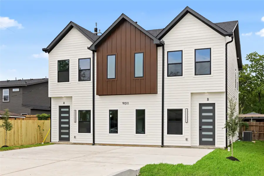 9011 Surry Street, Houston, TX 77028 - #2