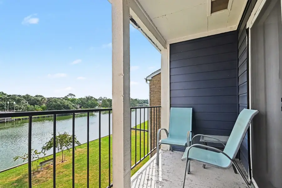 18511 Egret Bay Boulevard #102, Webster, TX 77058 - #2