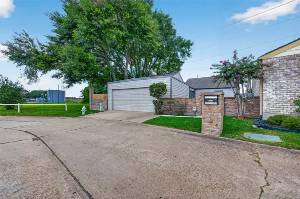 2946 Creekway Circle, Missouri City, TX 77459