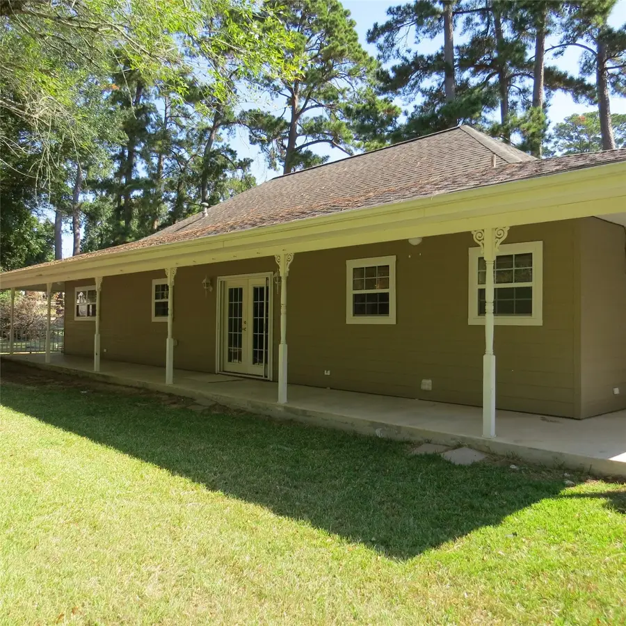 651 Sam Houston Loop, Point Blank, TX 77364 - Image #2