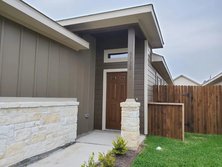 9732-9736 Grosbeak Lane, Magnolia, TX 77354 - #2