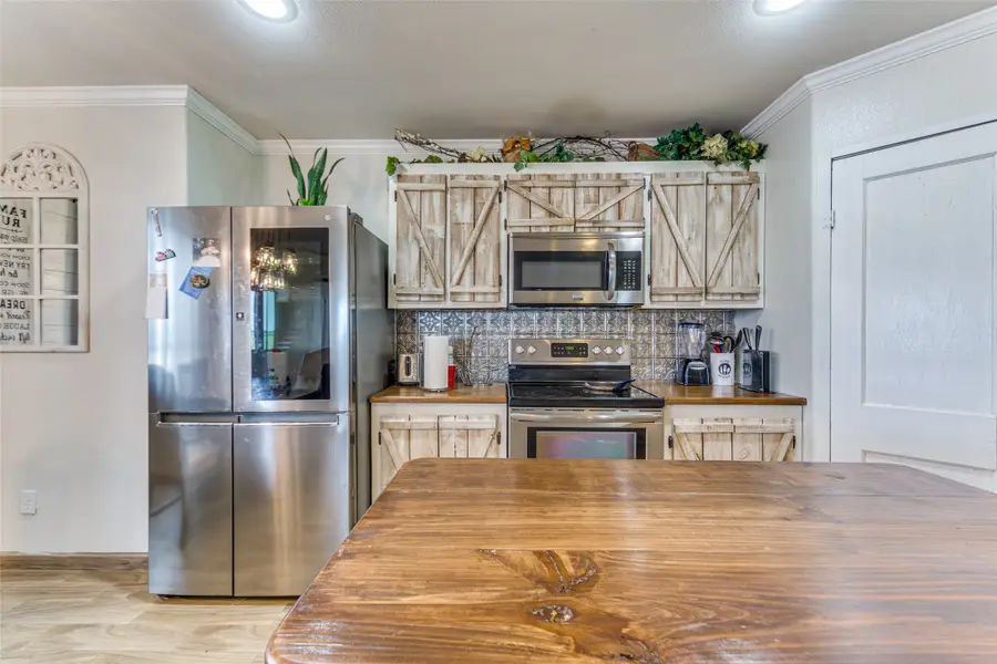 1630 County Road 370, El Campo, TX 77437 - Image #2