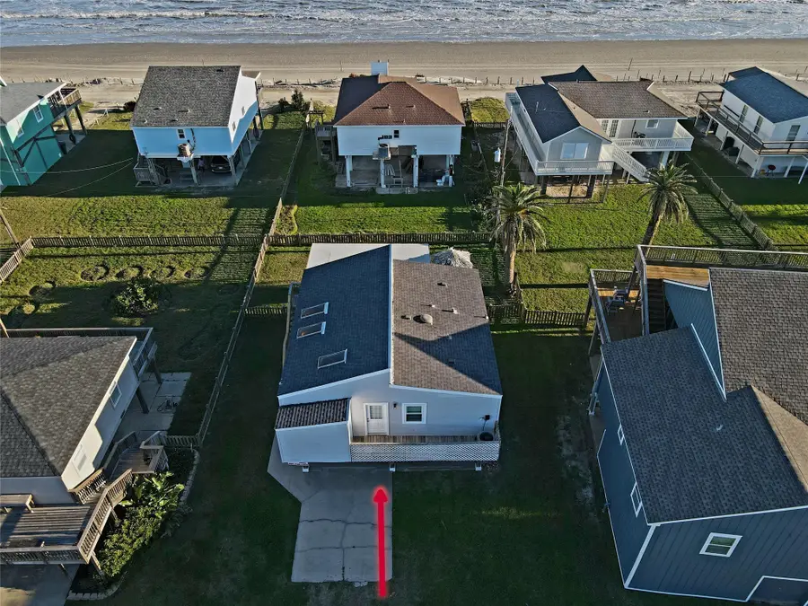 12929 John Reynolds Road, Galveston, TX 77554 - Image #2