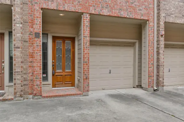 2904 Chenevert Street #M, Houston, TX 77004