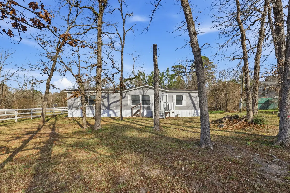 101 Oakdale Drive, Huntsville, TX 77320 - Image #1