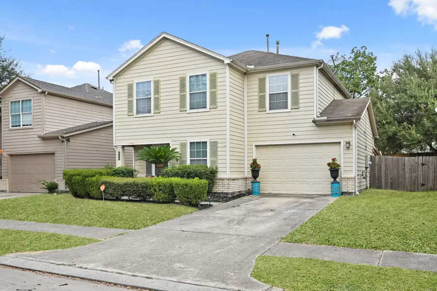 826 Grand Plains Drive, Houston, TX 77090 - Image #2
