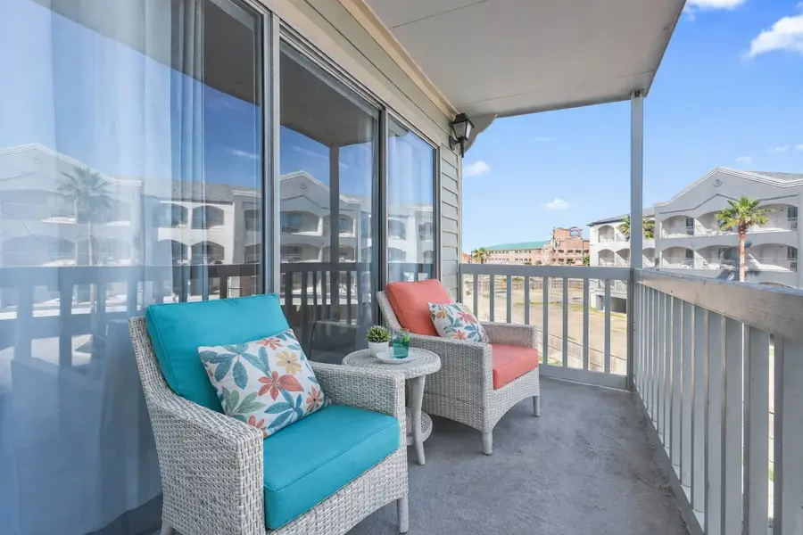 6300 Seawall Boulevard #3221, Galveston, TX 77551 - Image #3
