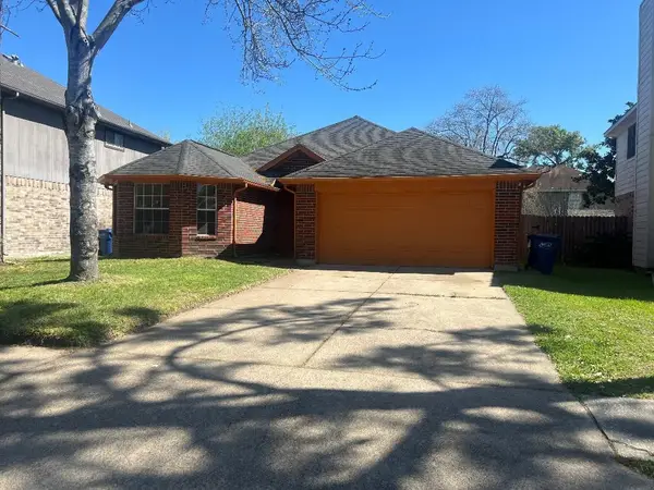 13826 Dentwood Drive, Houston, TX 77014