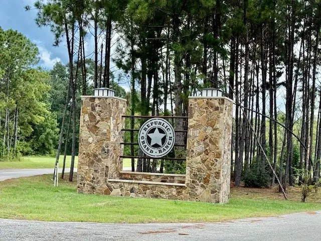 10769 Ruger Rd, Willis, TX 77378 - Image #1