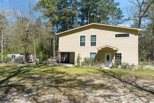 1181 Hickman Creek Drive, Cleveland, TX 77328