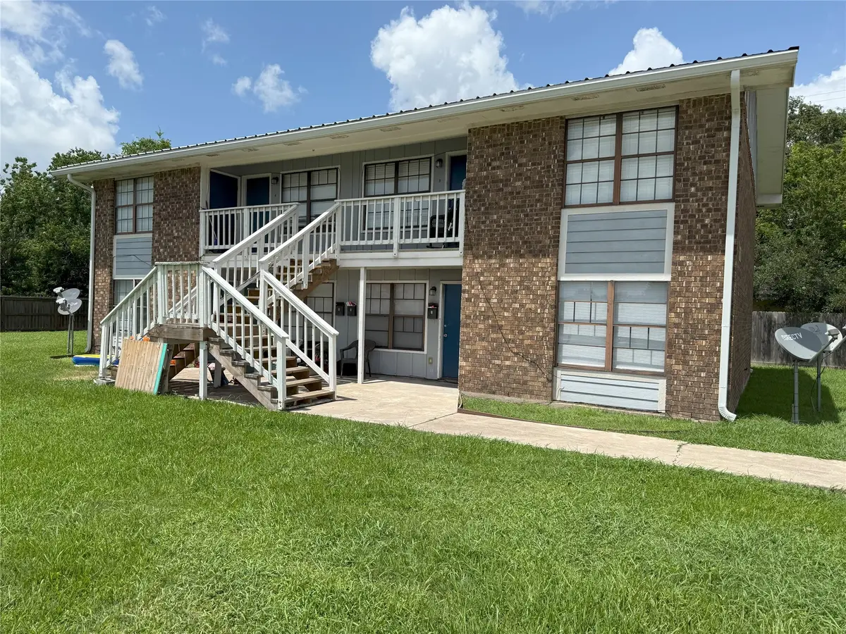 1601 Meadowview Drive, Port Lavaca, TX 77979 - Image #1