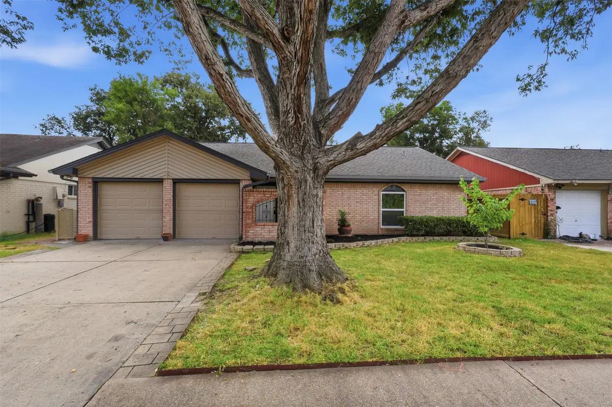 8806 Twisting Vine Lane, Houston, TX 77040 - #1