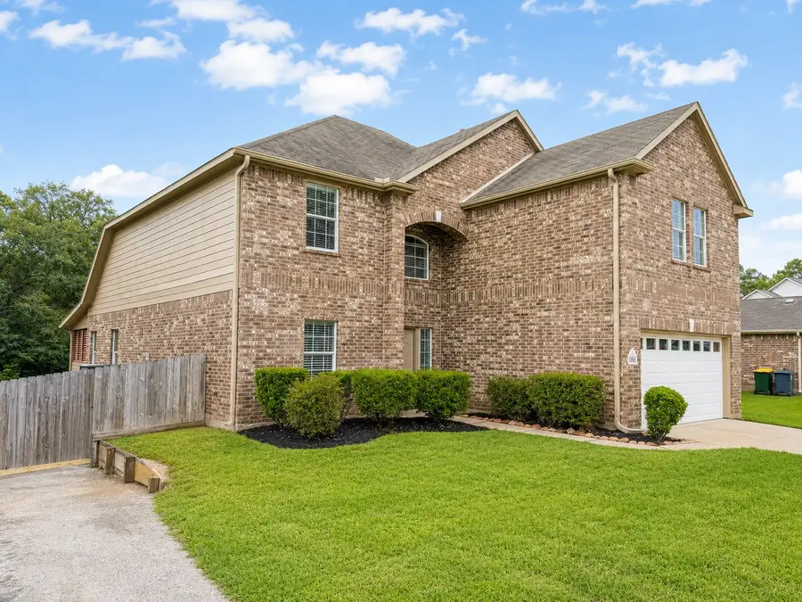 10855 Sunflower Drive, Willis, TX 77318 - #2