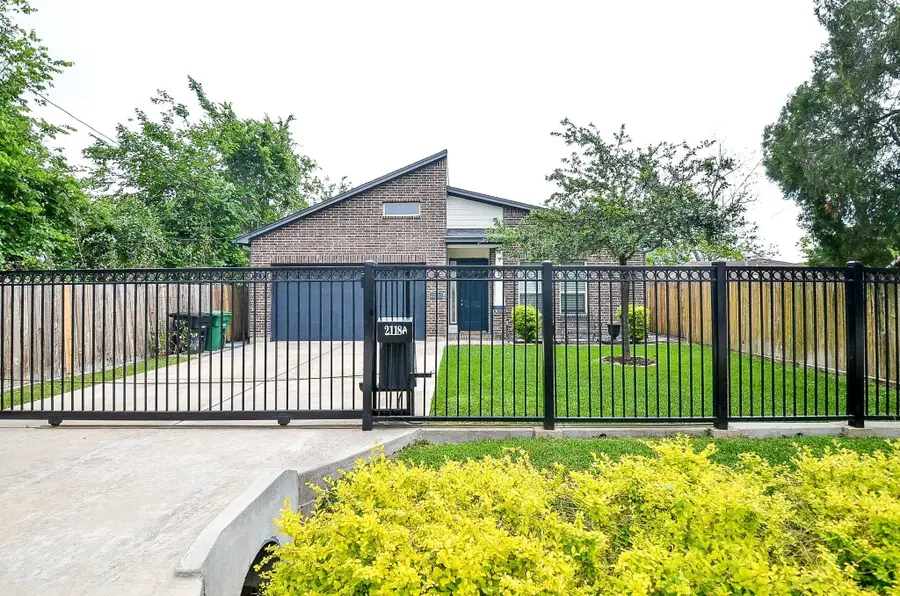 2118 Marnel Road #A, Houston, TX 77055 - #3