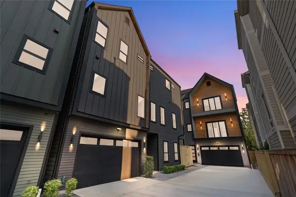 1030 W 24th Street #C, Houston, TX 77008