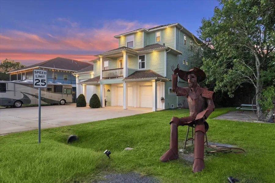 207 West 6th Street, Kemah, TX 77565 - Image #3