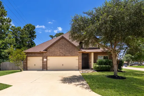 158 S Ridge Park Drive, Magnolia, TX 77354