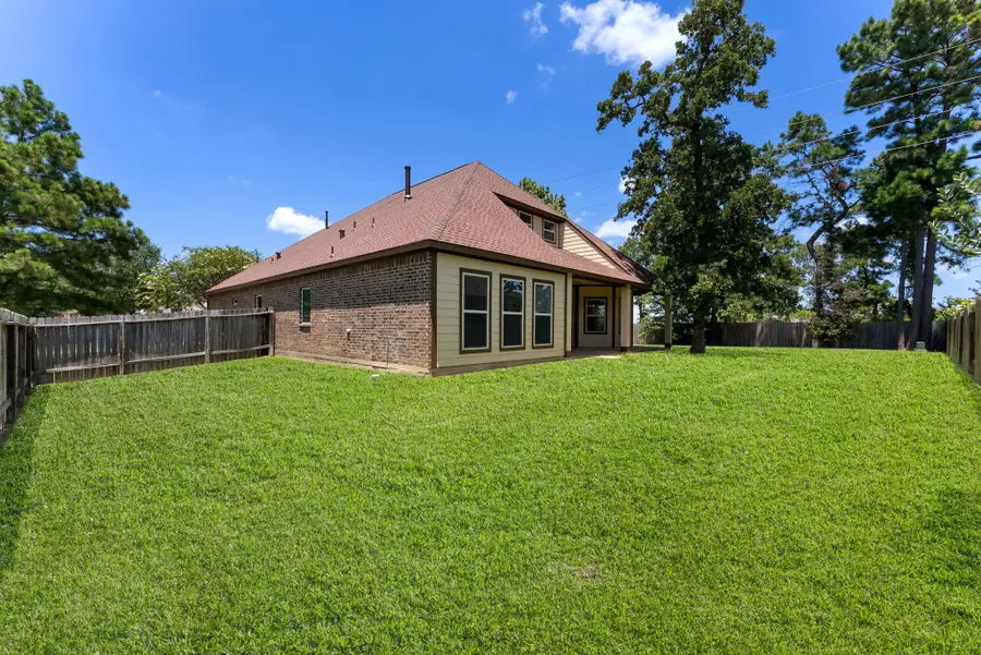 158 S Ridge Park Drive, Magnolia, TX 77354 - #2