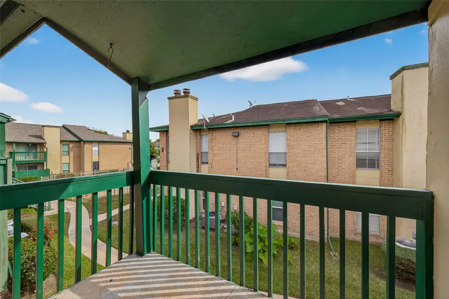 1516 Bay Area Boulevard #H10, Houston, TX 77058 - #2