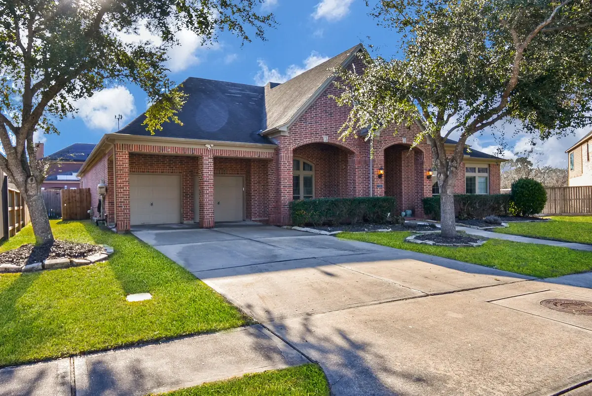 3104 Richard Lane, Friendswood, TX 77546 - Image #1