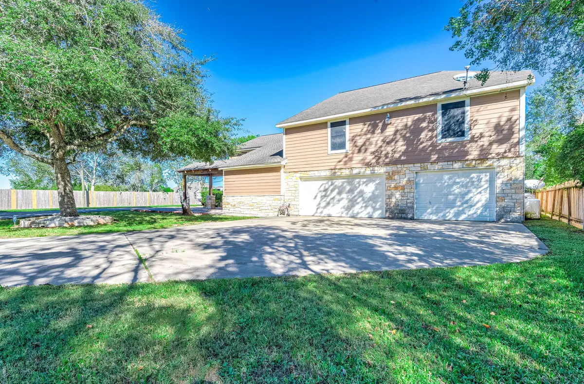 19005 Hwy 6, Manvel, TX 77578 - Image #1