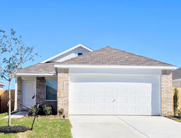 1258 Gamma Grass Drive, Crosby, TX 77532