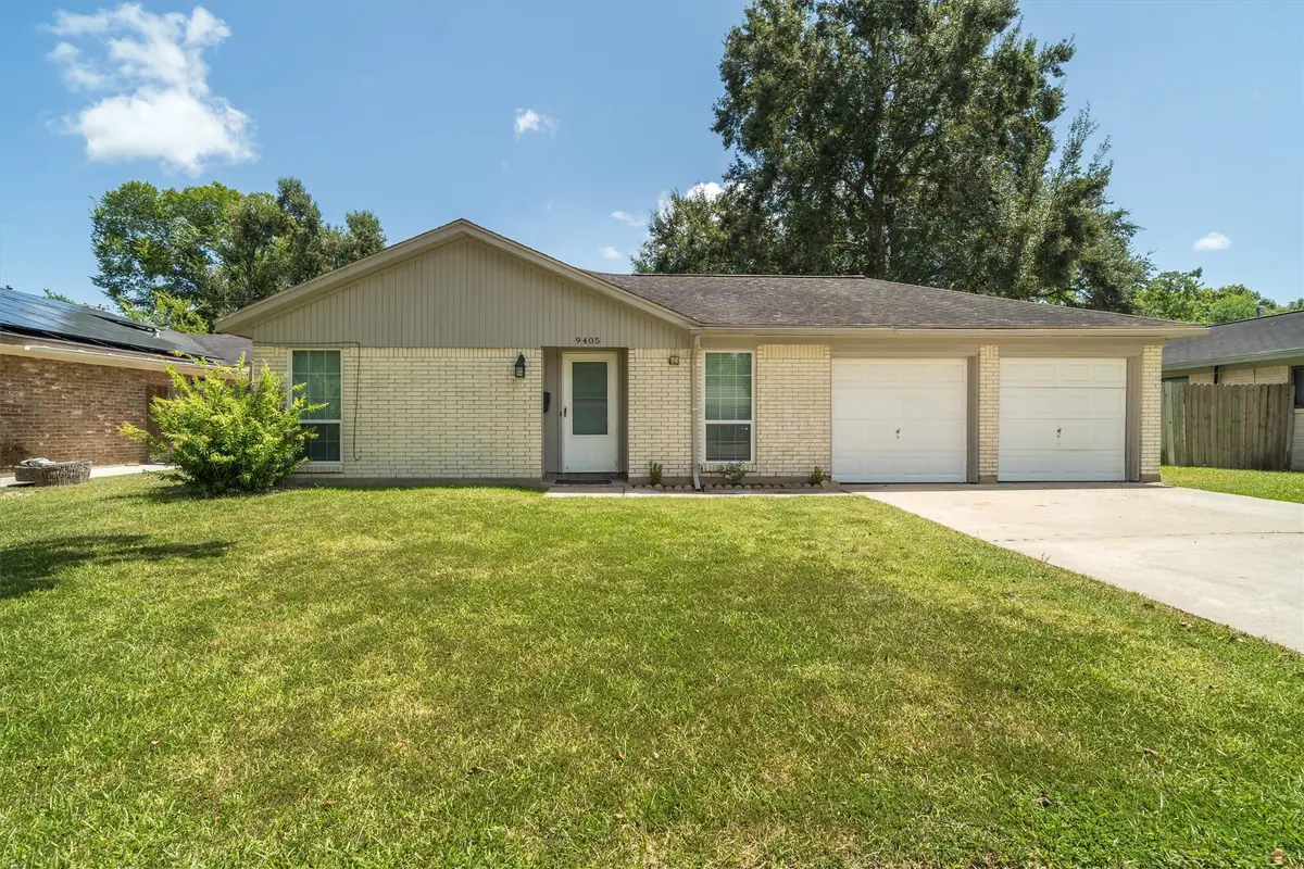 9405 Vicksburg Avenue, Texas City, TX 77591 - #1