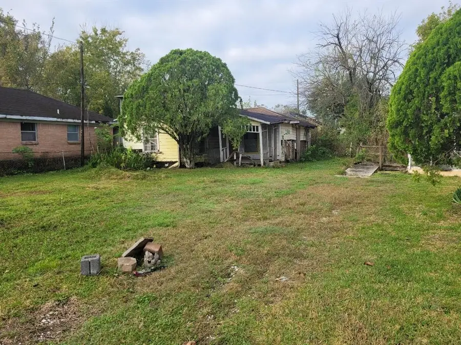 3009 Staples Street, Houston, TX 77026 - Image #3
