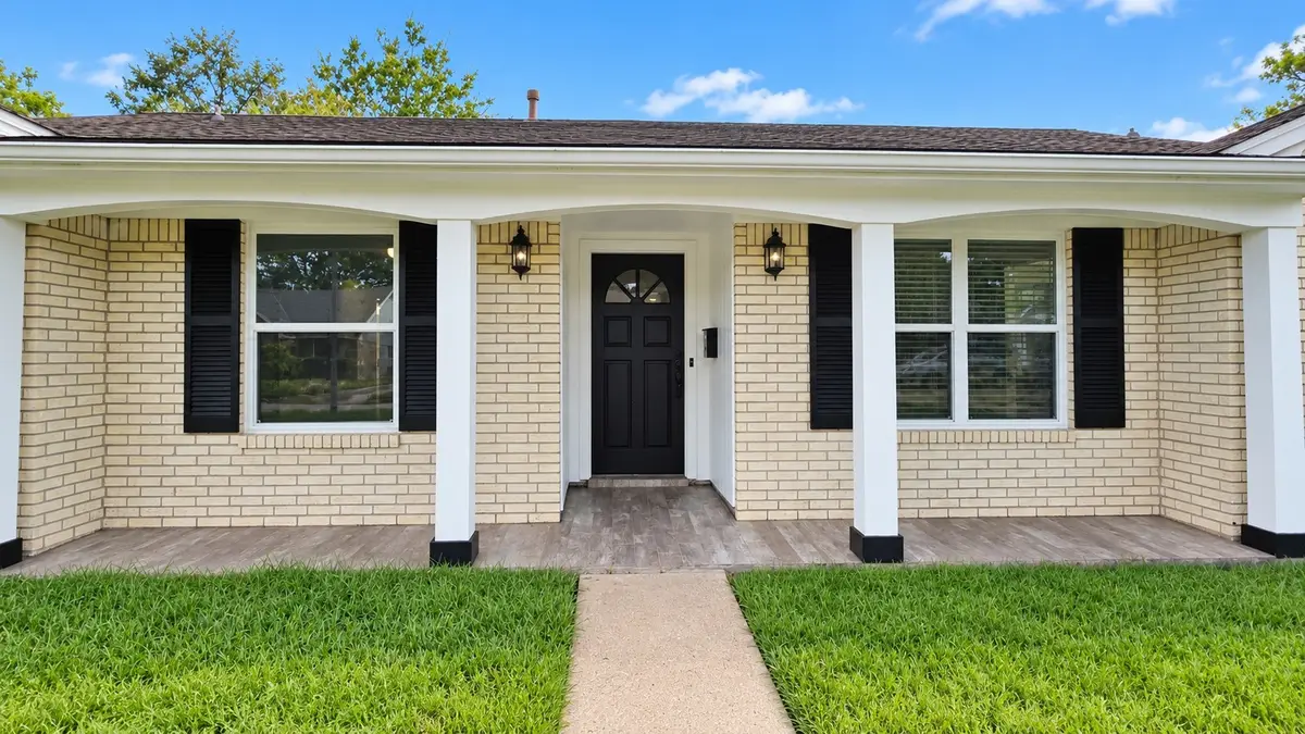 5527 Wigton Drive, Houston, TX 77096 - #1