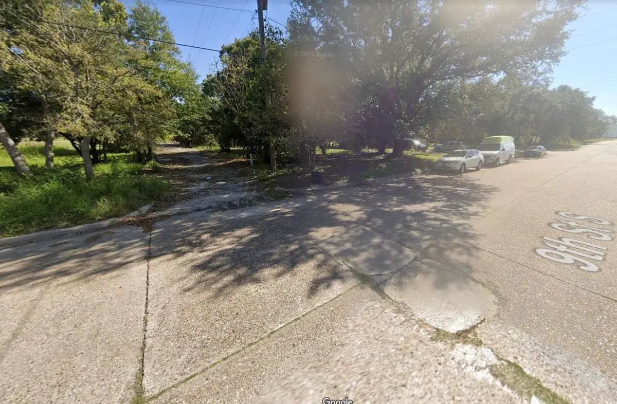 111 9th Street S, Texas City, TX 77590 - Image #1