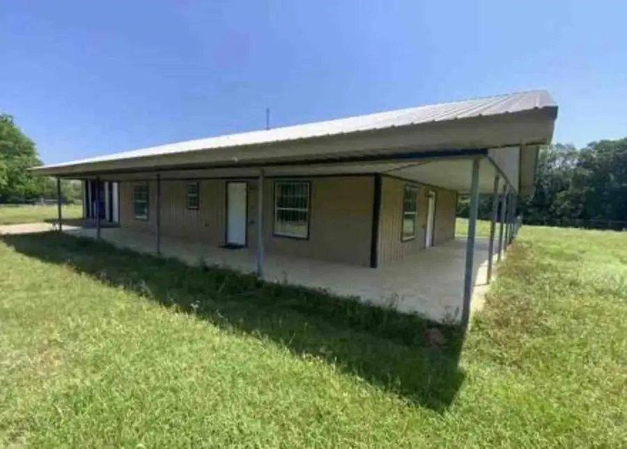 1260 County Road 236 E, Henderson, TX 75652 - Image #2