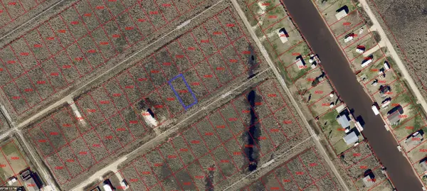 275 Curlew, Sargent, TX 77414