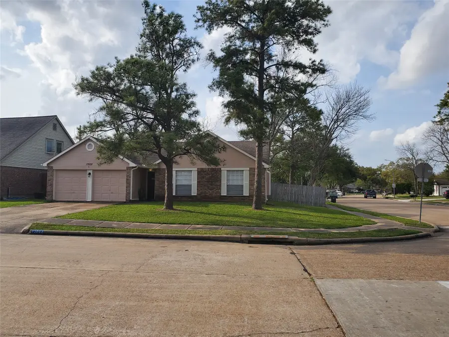 13002 Nantucket Drive, Sugar Land, TX 77478 - Image #3