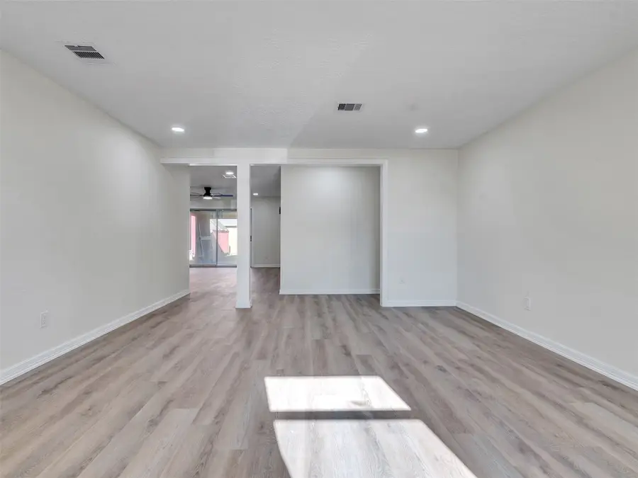 4406 Trafalgar Drive, Houston, TX 77045 - Image #2