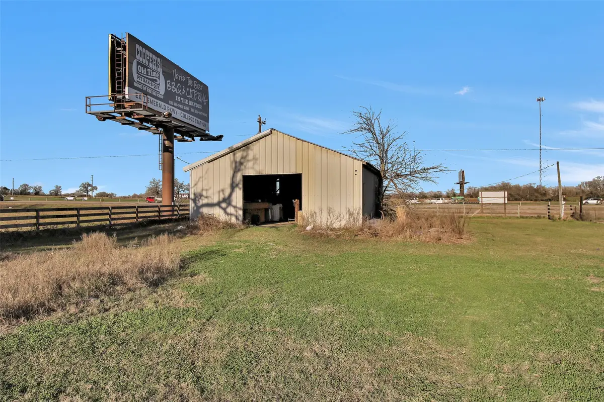 24248 State Highway 6, Navasota, TX 77868 - Image #1