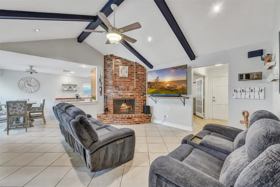 2211 Bayou Drive, League City, TX 77573 - Image #3