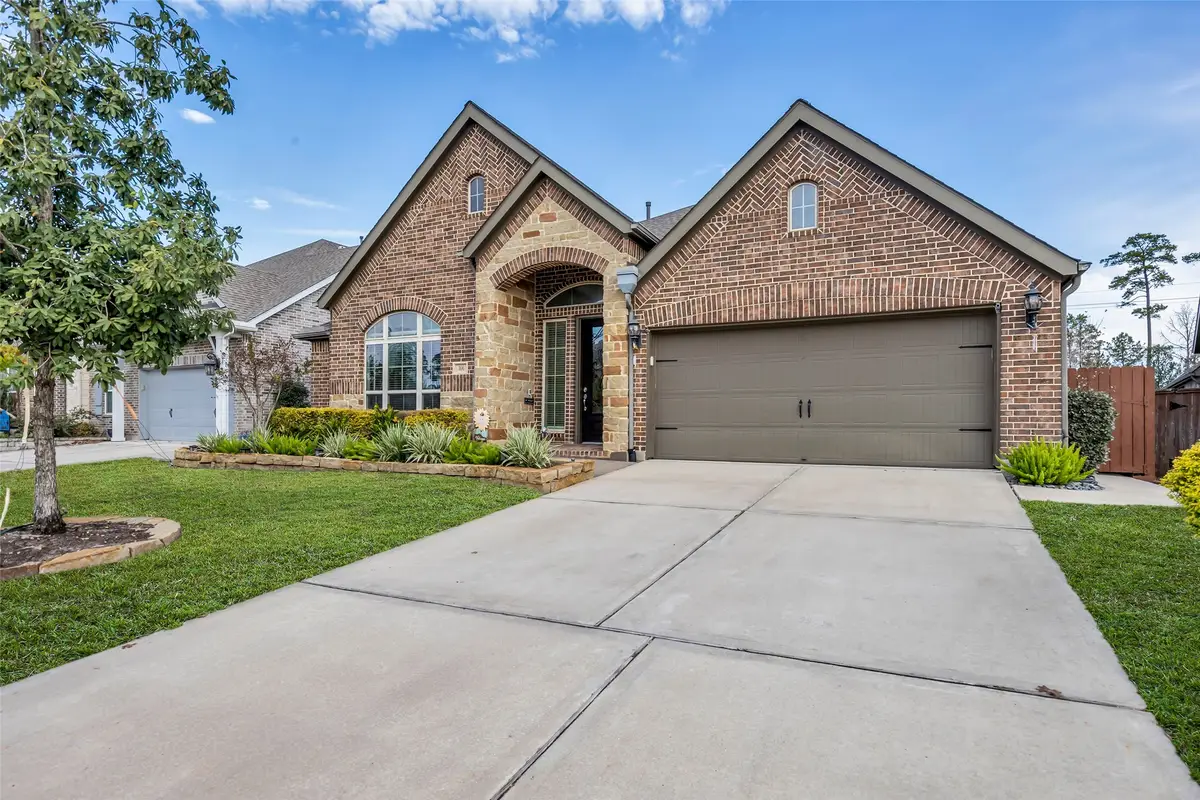 166 Painted Trillium Drive, Conroe, TX 77304 - Image #1