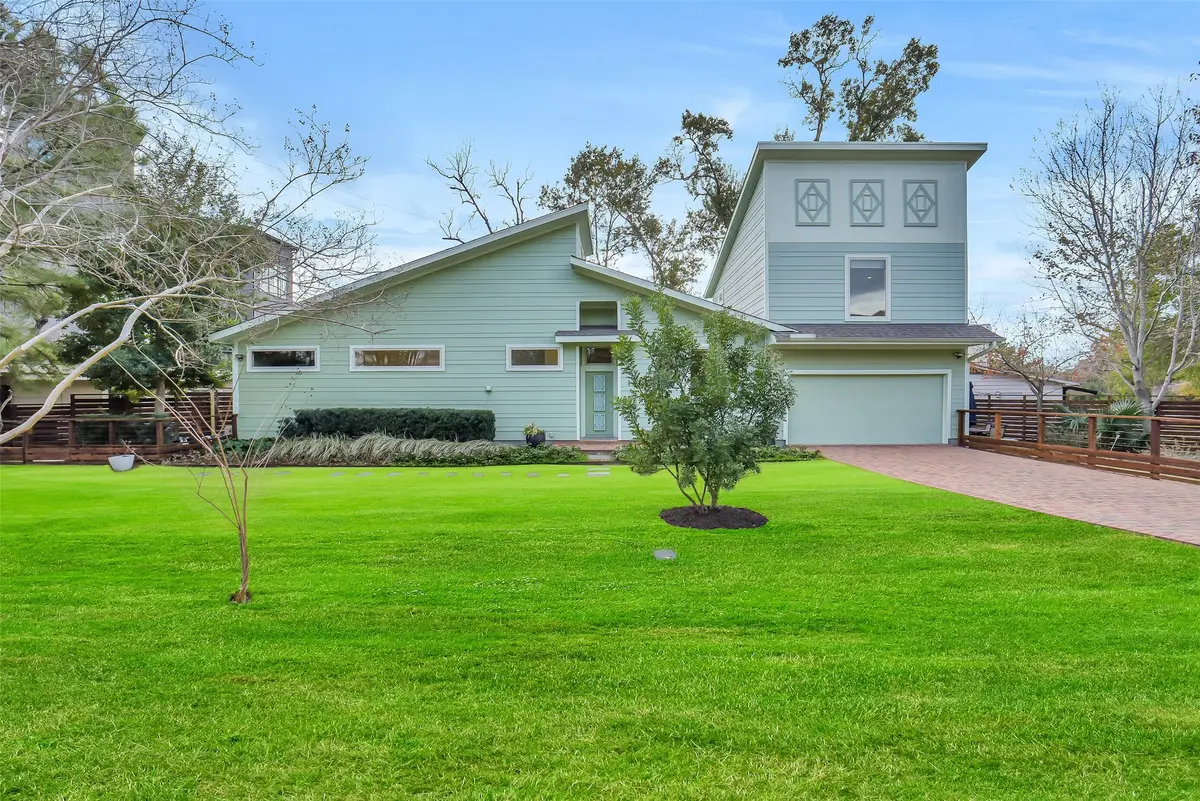 1802 W 14th 1/2 Street, Houston, TX 77008 - Image #1