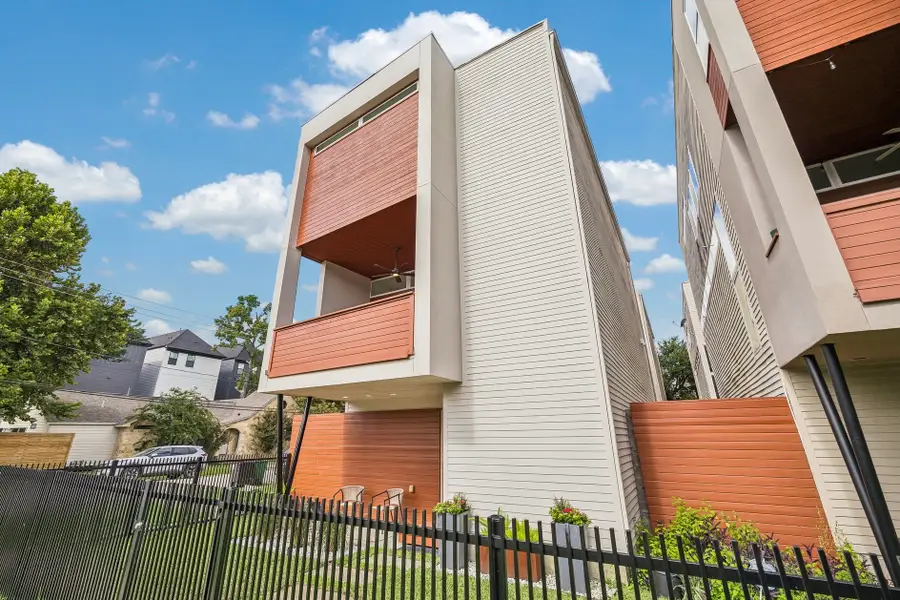 1703 Beall Street, Houston, TX 77008 - #3
