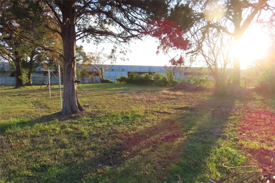 916 Berry, Houston, TX 77022 - Image #3