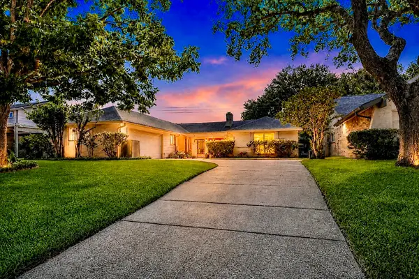 3415 W Creek Club Drive, Missouri City, TX 77459