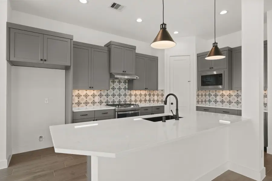 413 Darling Creek Lane, Katy, TX 77493 - Image #2