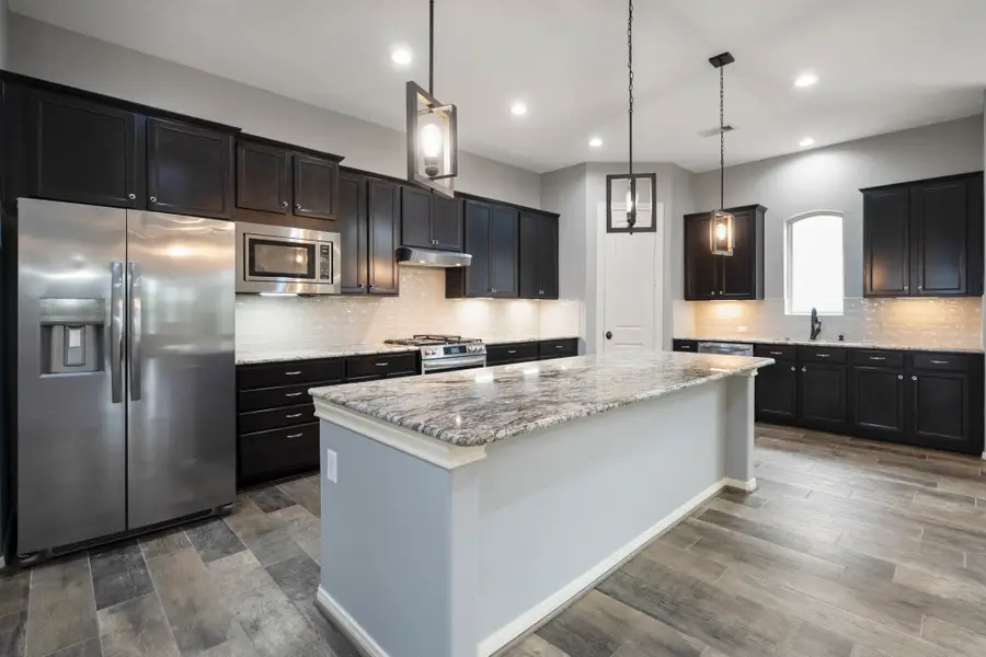 104 Camden Hills Drive, Montgomery, TX 77356 - #2