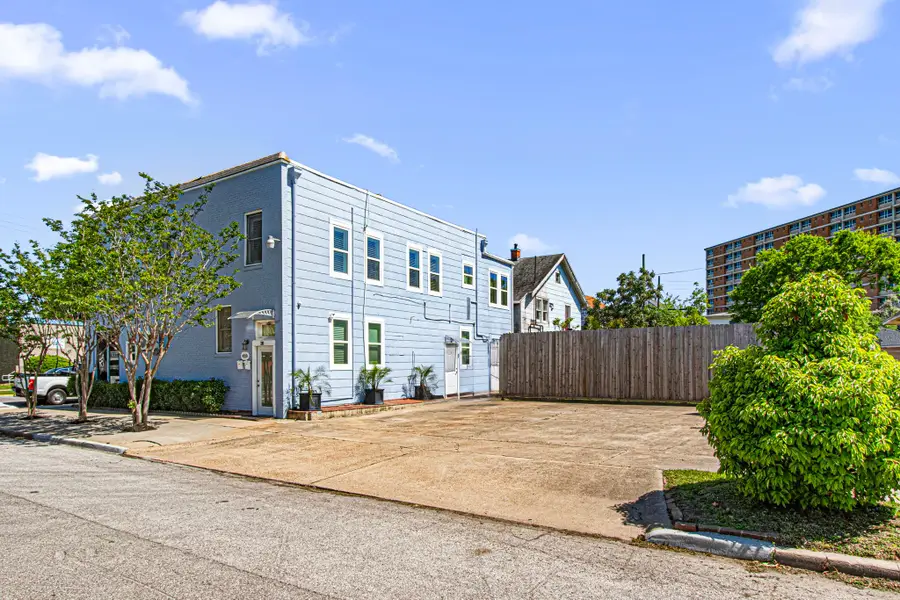 1101 Moody Avenue, Galveston, TX 77550 - Image #2