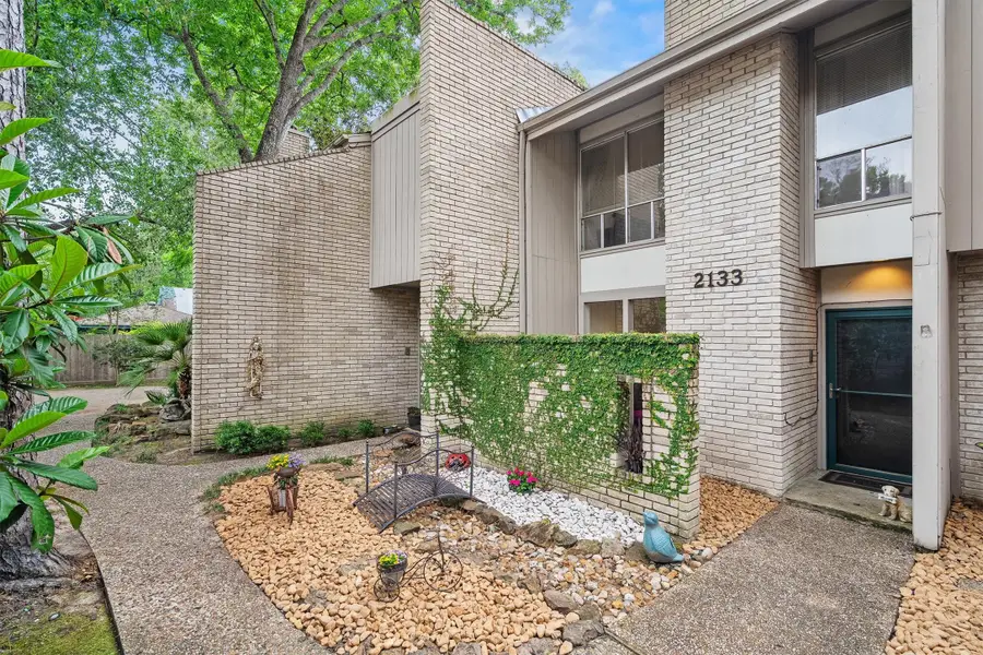 2133 Lake Village Drive, Kingwood, TX 77339 - #2