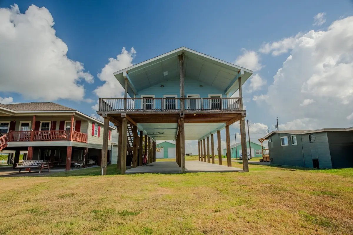 246 Cr 616, Sargent, TX 77414 - #1