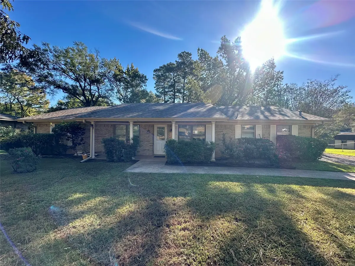 604 S Orchid Dr, White Oak, TX 75693 - Image #1