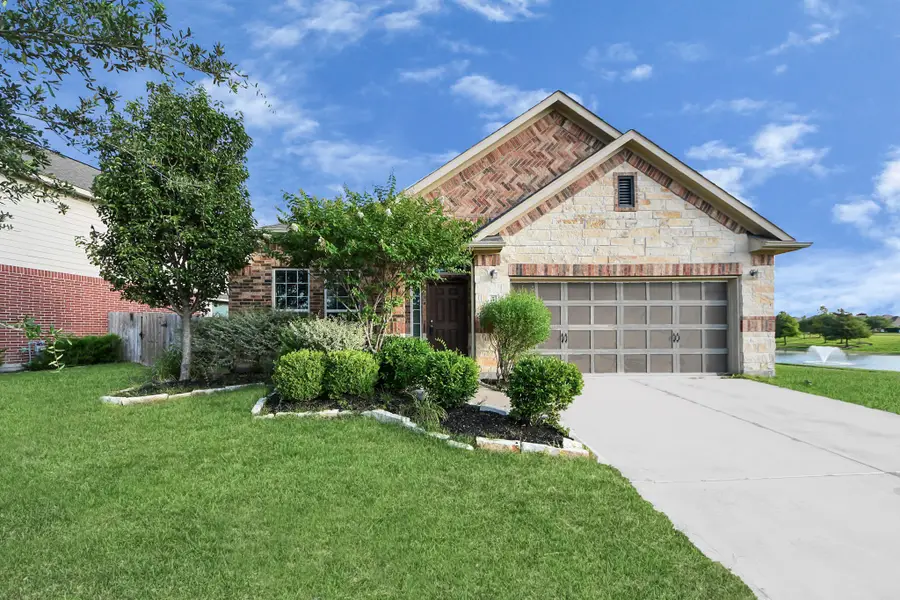 20610 Arrow Falls Lane, Richmond, TX 77407 - Image #2